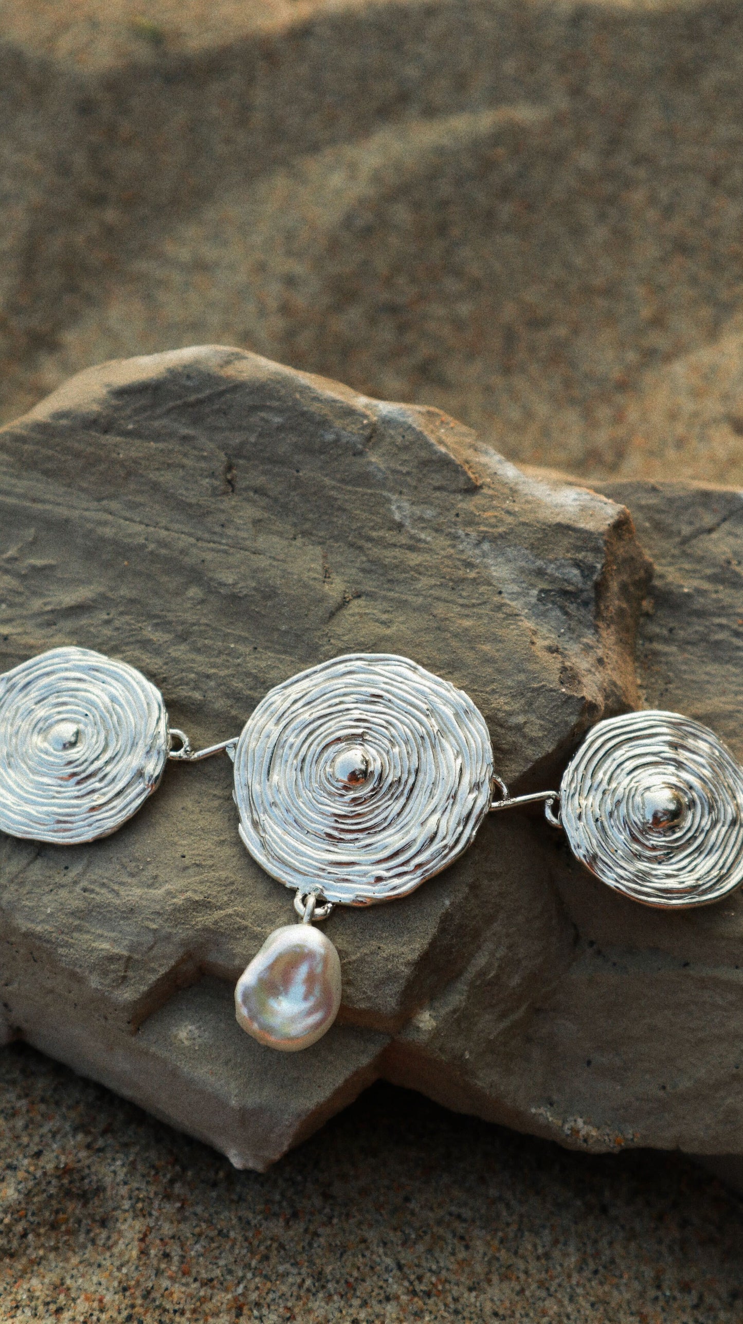 Novae Bracelet